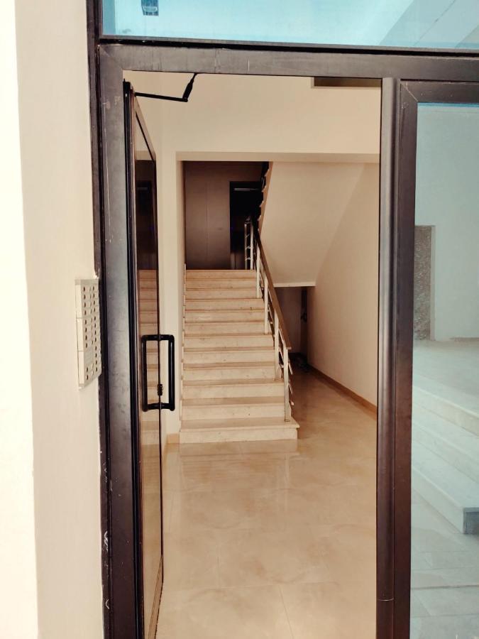 Saranda Terrace Apt. Rooms Bagian luar foto