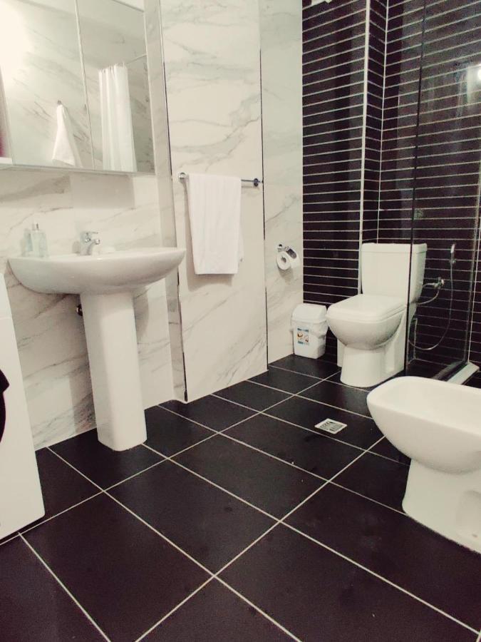 Saranda Terrace Apt. Rooms Bagian luar foto