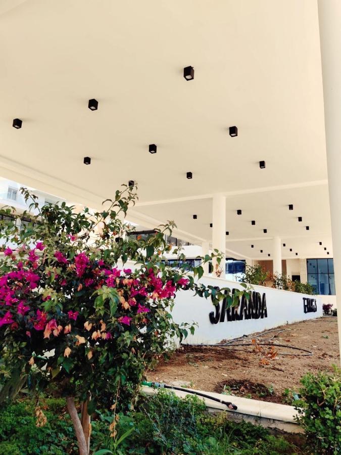 Saranda Terrace Apt. Rooms Bagian luar foto